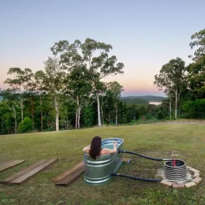 lakeview-cottage-in-valley.queenslandhotels.net/