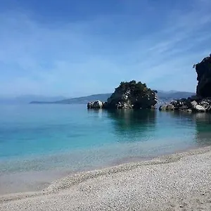 https://sunset-house.albaniahotels.org